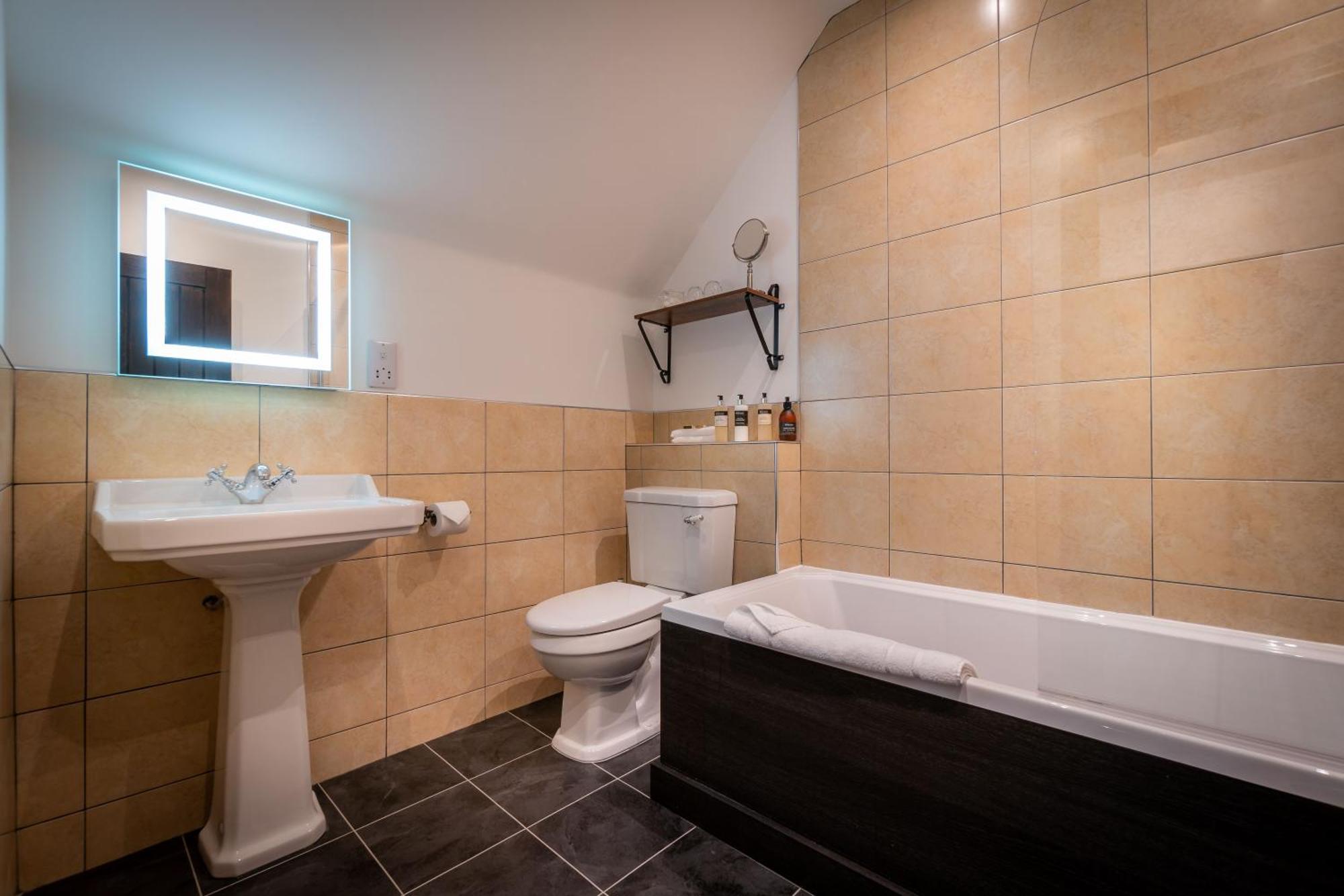 Edinbane Lodge Ngoại thất bức ảnh